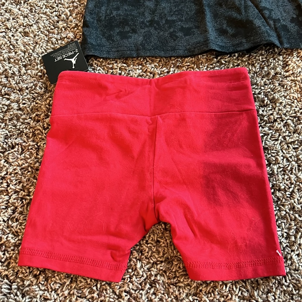 Girls Little Kids Jordan Flight T-shirt and Bike Shorts Set - Size 4- New w/tags - Picture 4 of 6